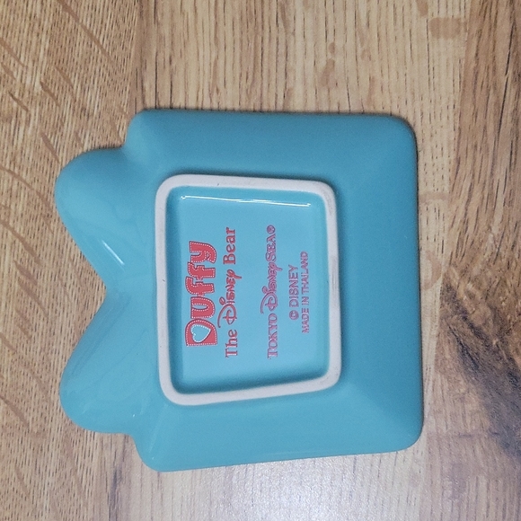 Shellie May Mini Plate Present Shaped - Picture 3 of 6